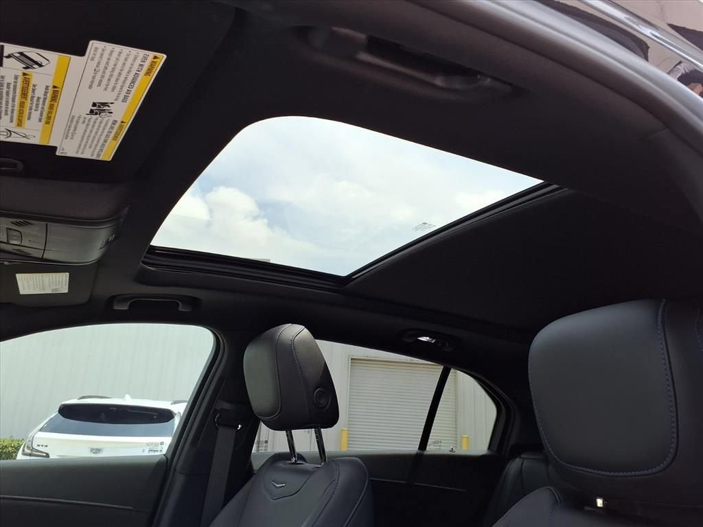 2024 Cadillac XT4 Sport