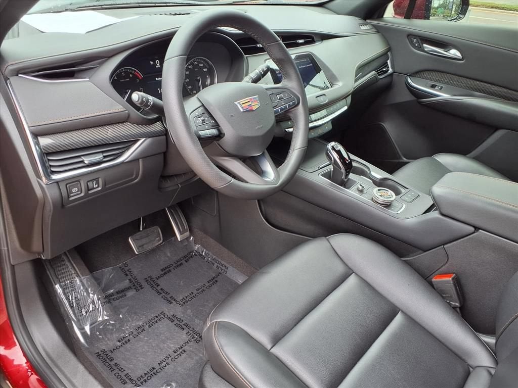 2023 Cadillac XT4 FWD Sport