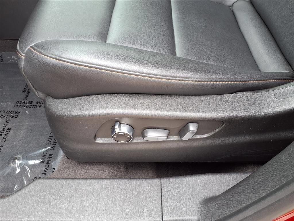 2023 Cadillac XT4 FWD Sport