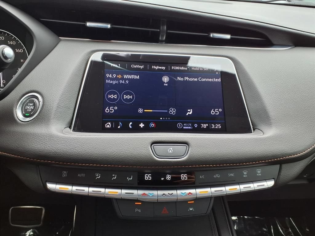2023 Cadillac XT4 Sport - Photo 23