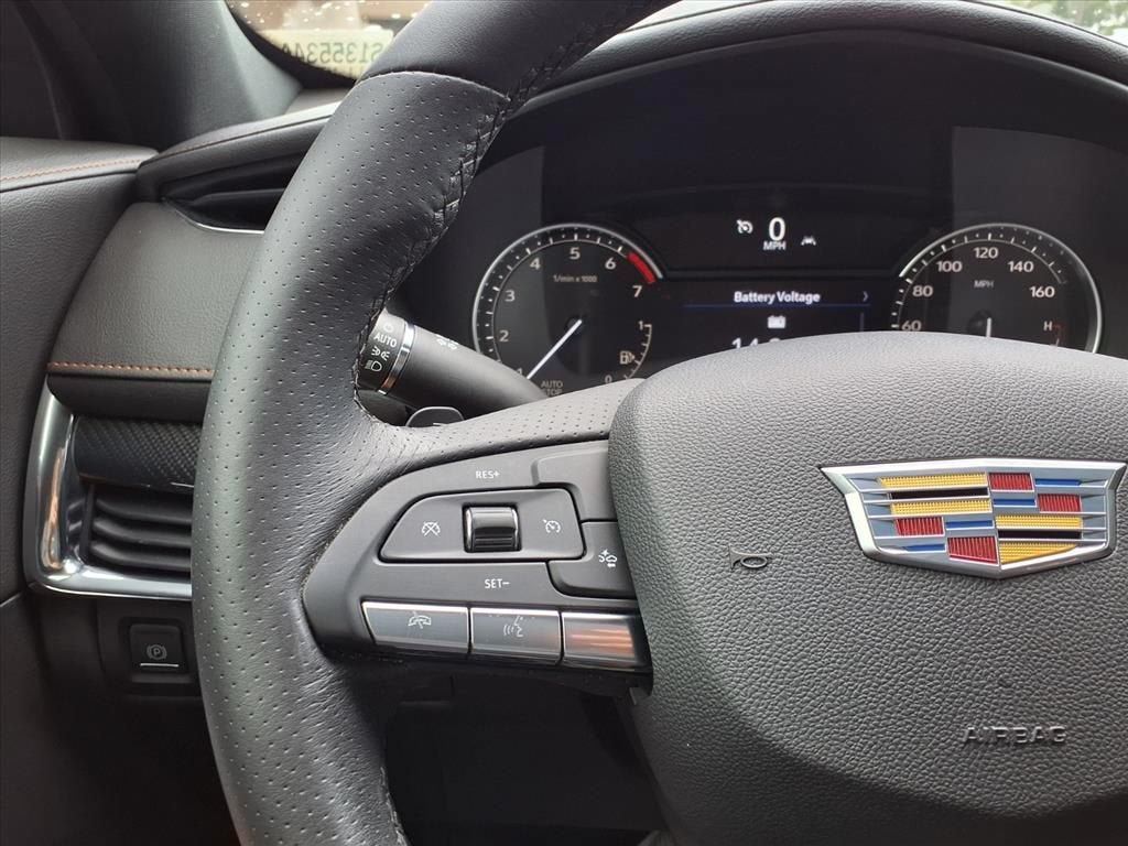 2023 Cadillac XT4 FWD Sport