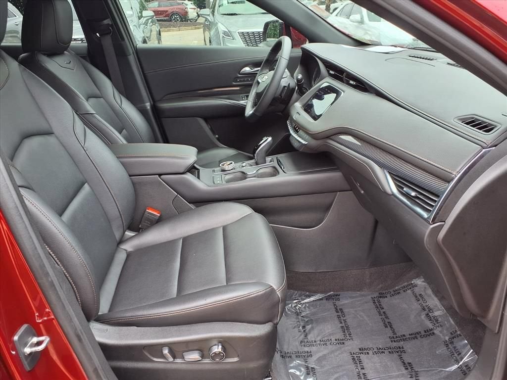 2023 Cadillac XT4 FWD Sport