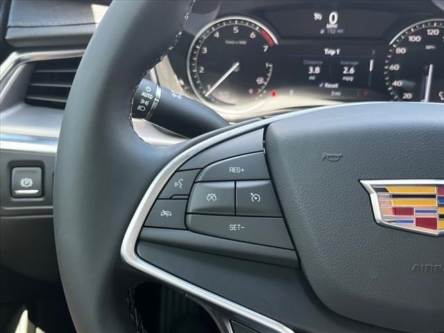 2026 Cadillac XT5 Luxury