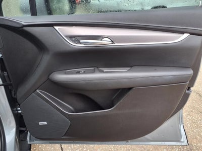2023 Cadillac XT5 Luxury