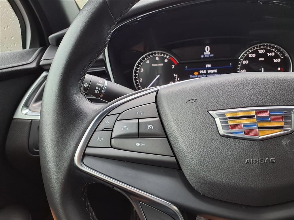 2023 Cadillac XT5 Luxury