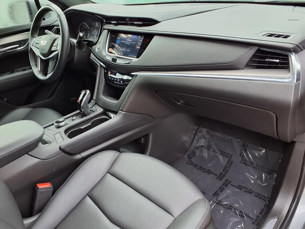 2023 Cadillac XT5 Luxury