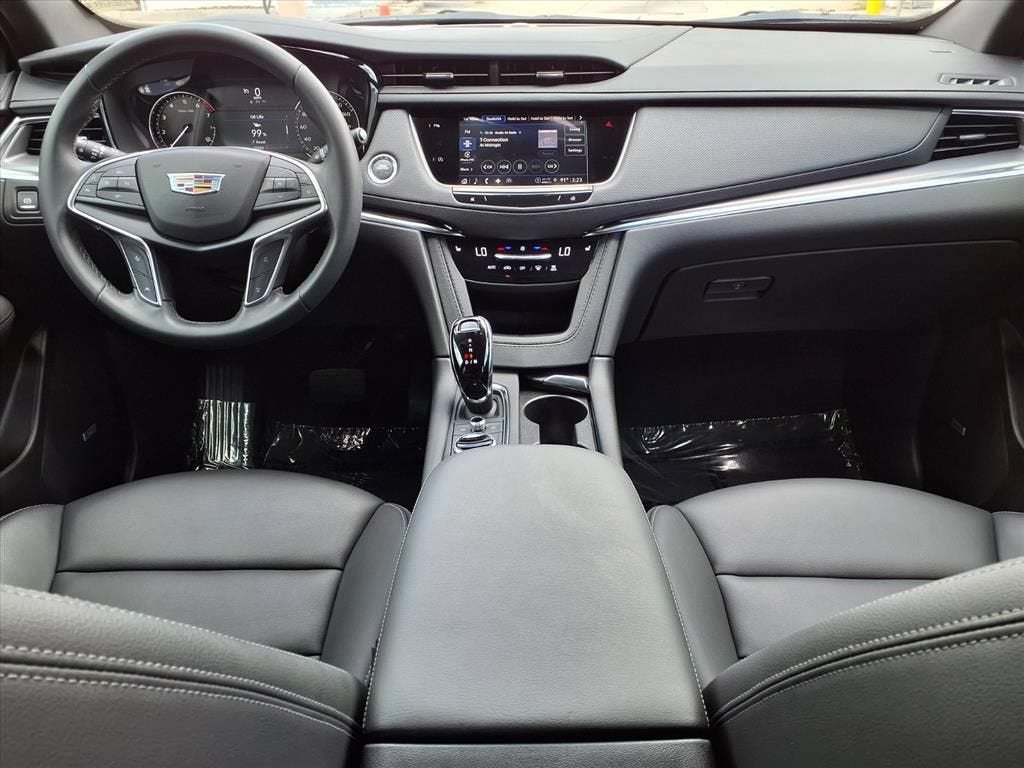 2024 Cadillac XT5 Luxury