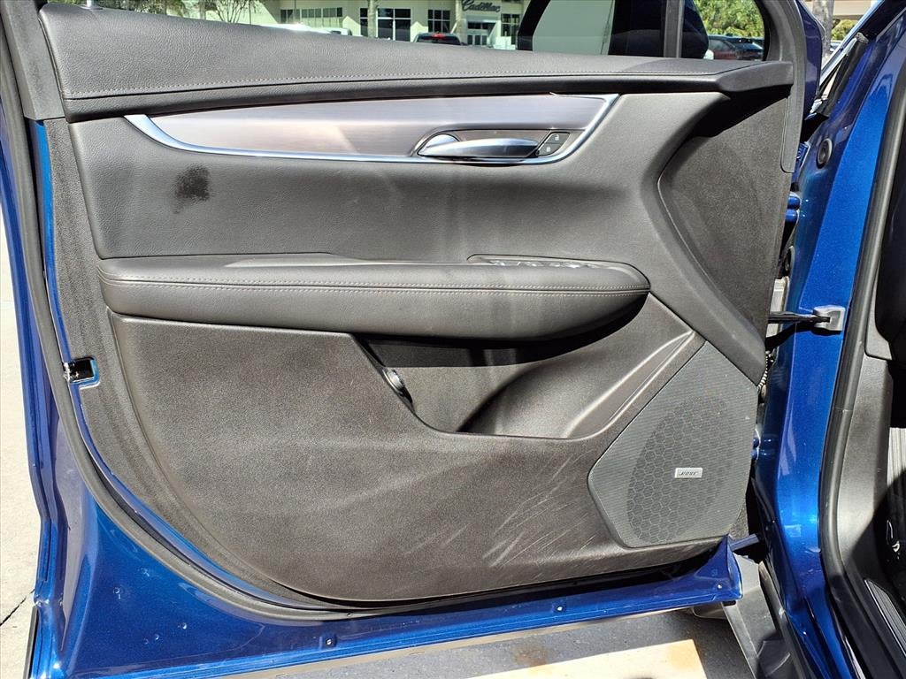 2023 Cadillac XT5 Luxury