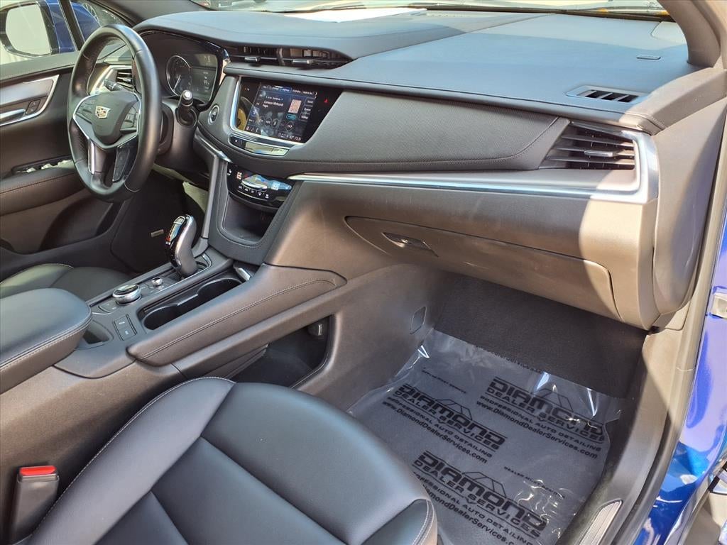 2023 Cadillac XT5 Luxury