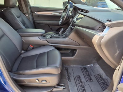 2023 Cadillac XT5 Luxury