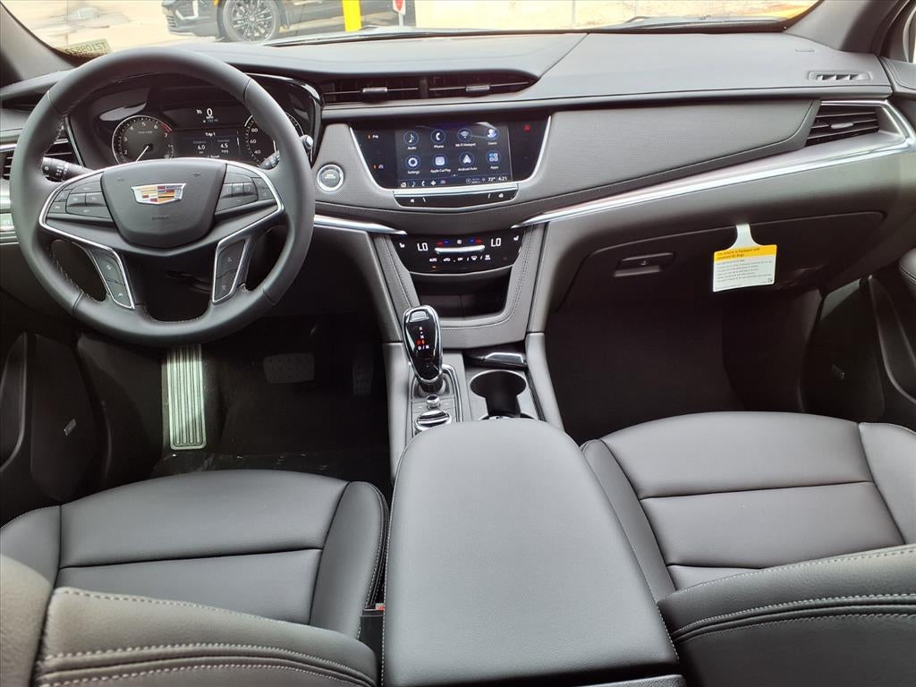 2026 Cadillac XT5 Luxury