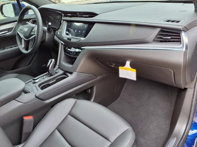 2026 Cadillac XT5 Luxury