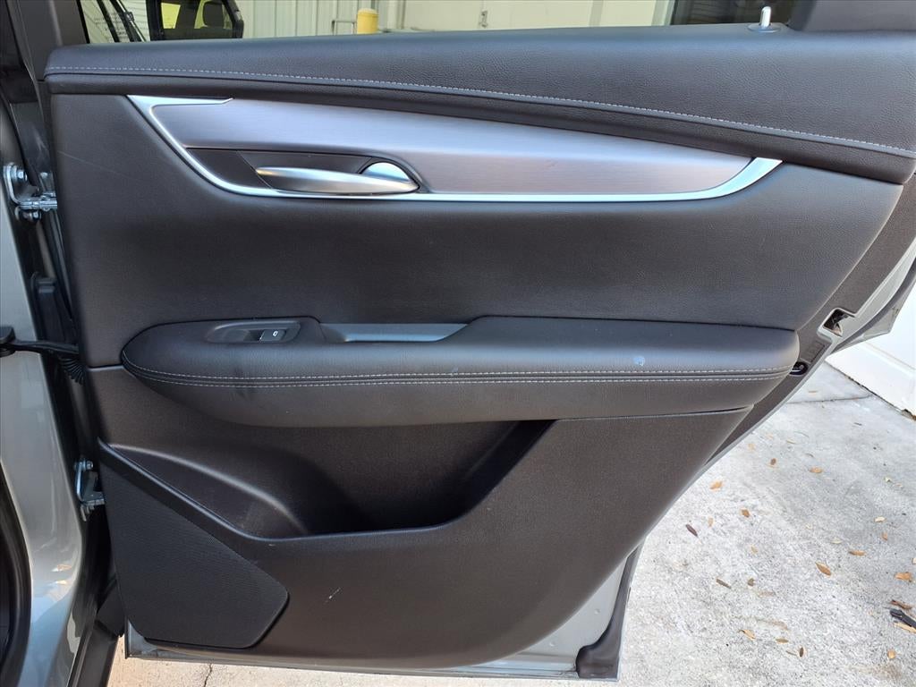 2023 Cadillac XT5 Luxury