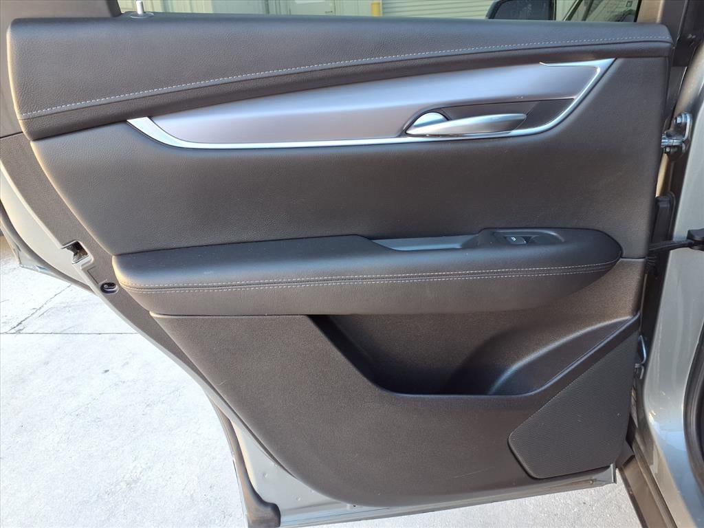 2023 Cadillac XT5 Luxury