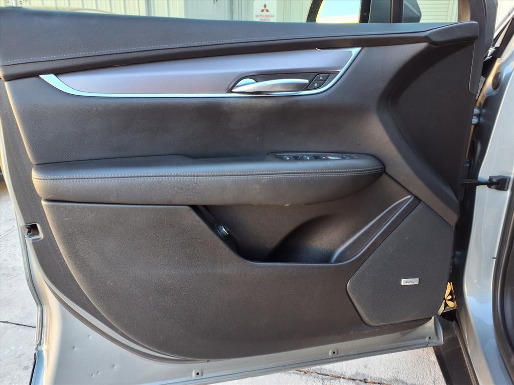 2023 Cadillac XT5 Luxury