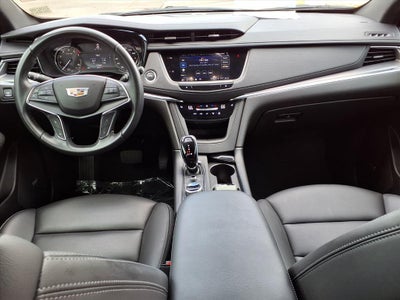2022 Cadillac XT5 Luxury