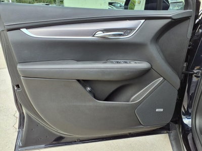 2022 Cadillac XT5 Luxury