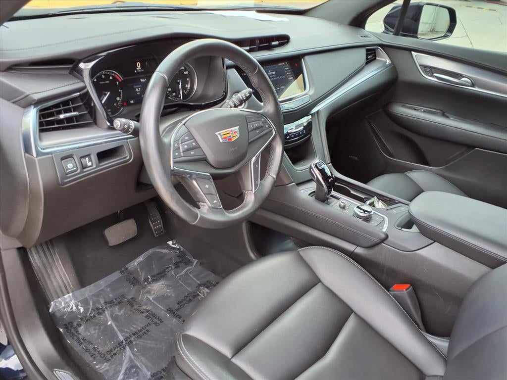 2022 Cadillac XT5 Luxury