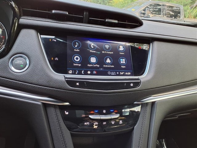 2026 Cadillac XT5 Luxury