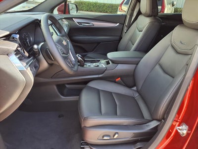 2026 Cadillac XT5 Luxury