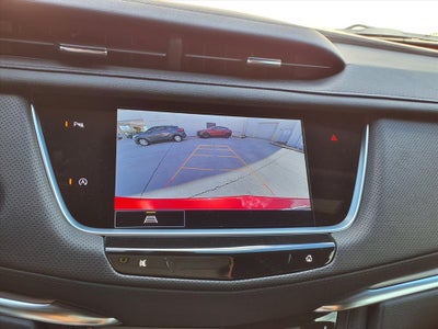 2026 Cadillac XT5 Luxury