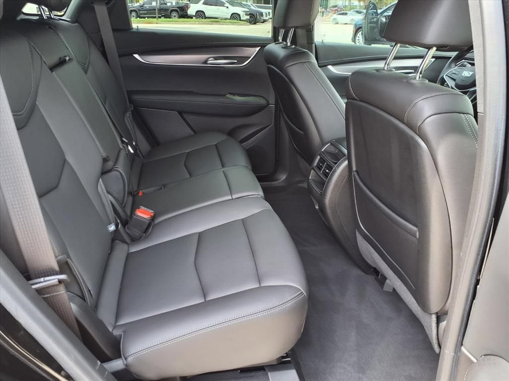 2025 Cadillac XT5 Luxury