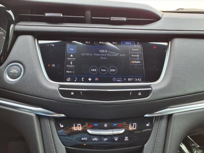2025 Cadillac XT5 Luxury