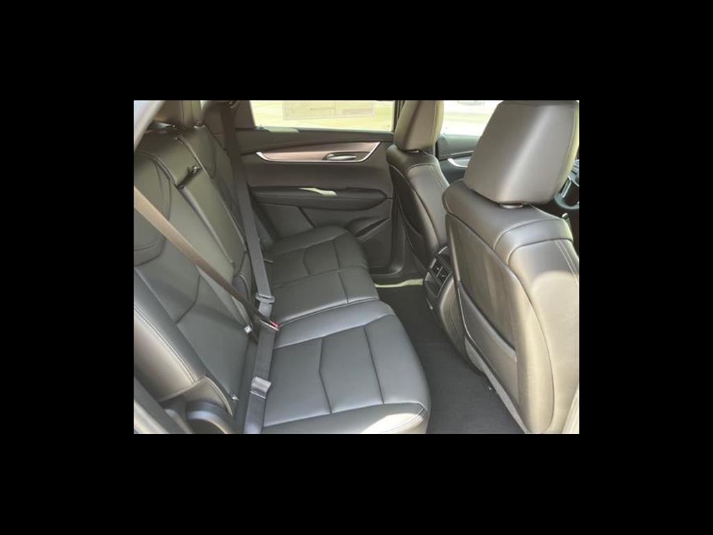 2025 Cadillac XT5 Luxury