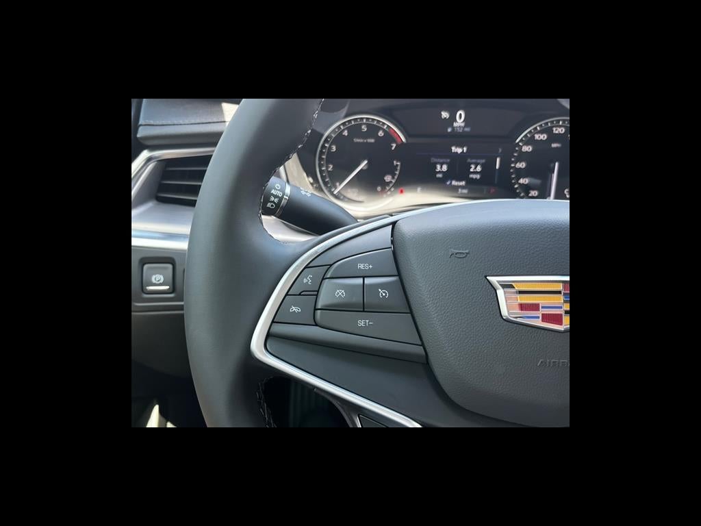 2025 Cadillac XT5 Luxury