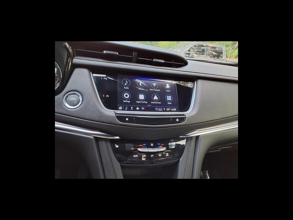 2026 Cadillac XT5 Luxury