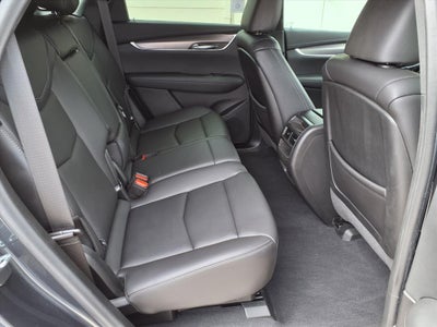 2023 Cadillac XT5 Luxury