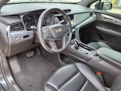 2023 Cadillac XT5 Luxury