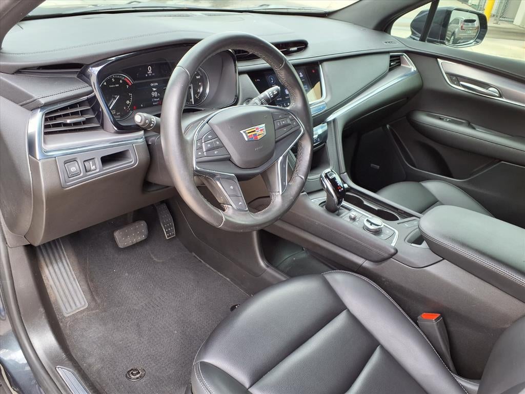 2023 Cadillac XT5 Luxury