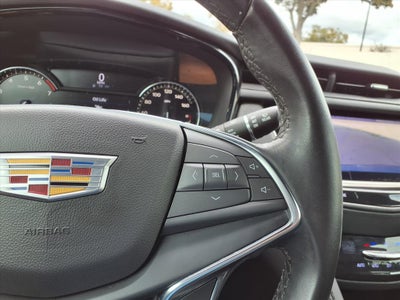 2023 Cadillac XT5 Luxury