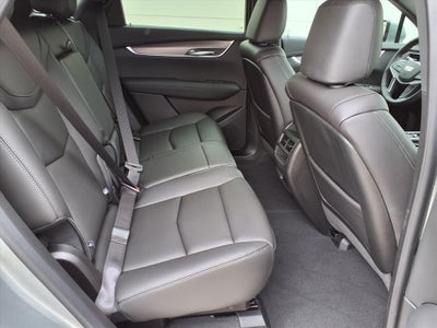 2026 Cadillac XT5 Luxury