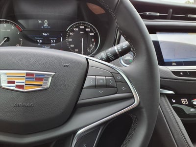 2026 Cadillac XT5 Luxury