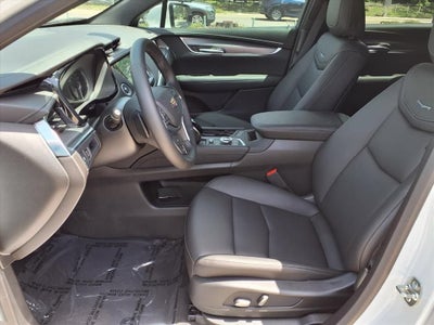 2026 Cadillac XT5 Luxury