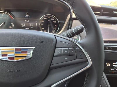 2026 Cadillac XT5 Luxury