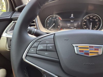 2026 Cadillac XT5 Luxury