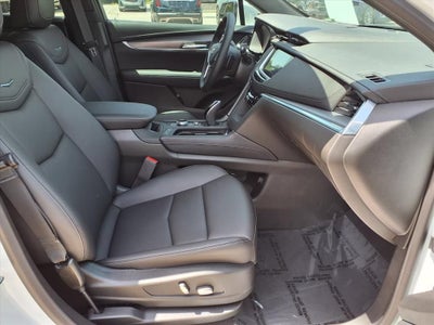 2026 Cadillac XT5 Luxury