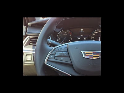 2026 Cadillac XT5 Luxury