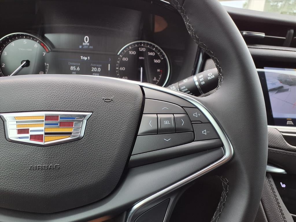 2026 Cadillac XT5 Luxury