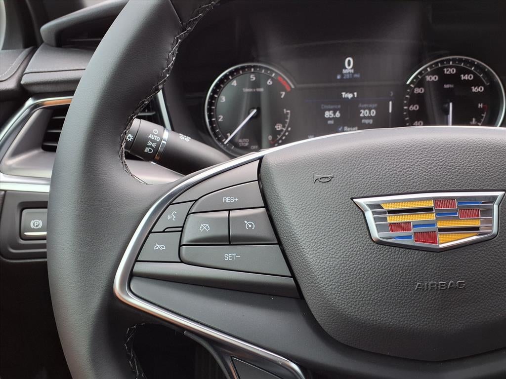 2026 Cadillac XT5 Luxury