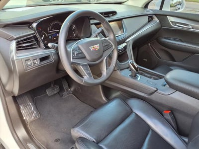 2017 Cadillac XT5 Luxury FWD
