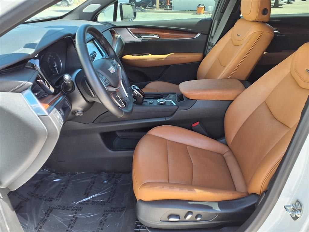 2025 Cadillac XT5 Premium Luxury