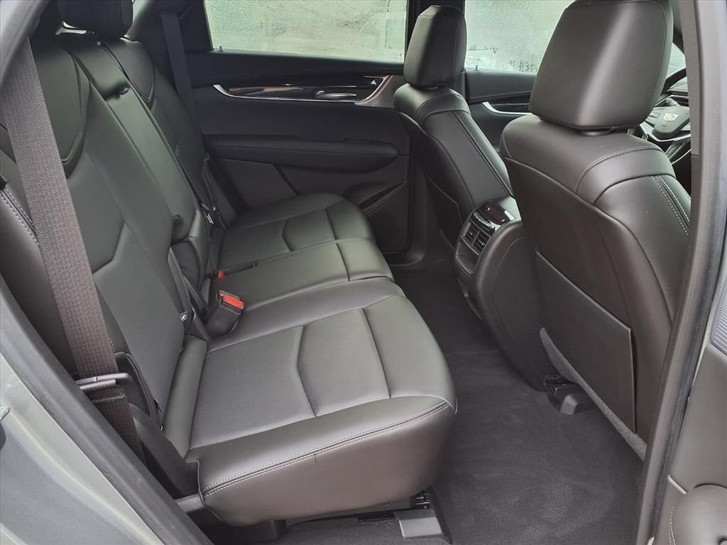2023 Cadillac XT5 FWD Premium Luxury