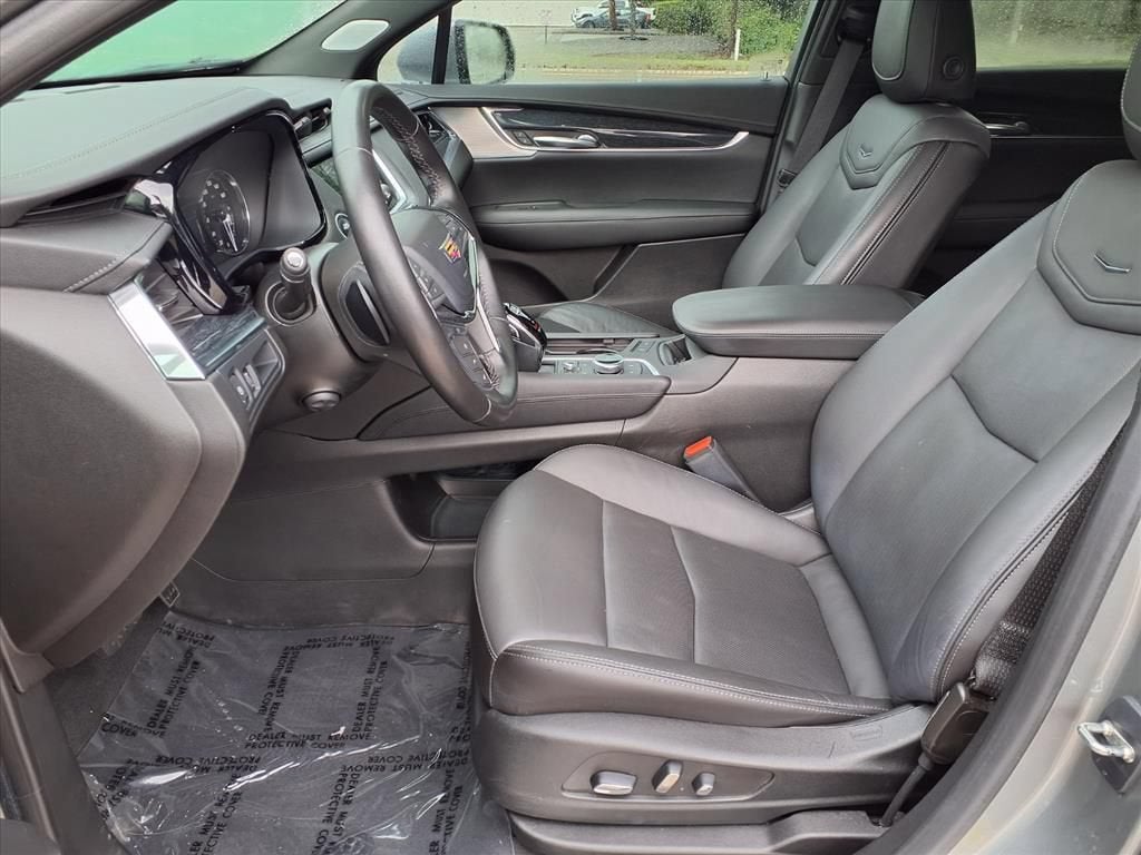 2023 Cadillac XT5 FWD Premium Luxury