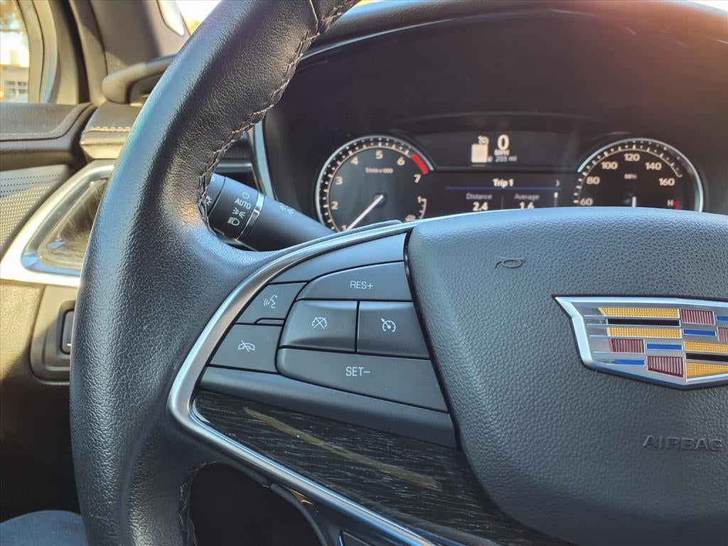 2023 Cadillac XT5 Premium Luxury