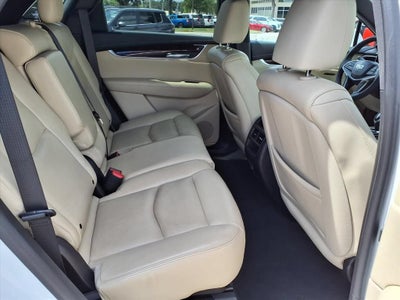 2017 Cadillac XT5 Premium Luxury FWD
