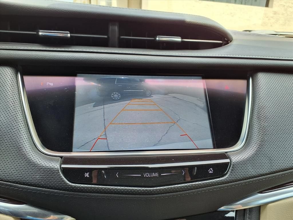2017 Cadillac XT5 Premium Luxury FWD